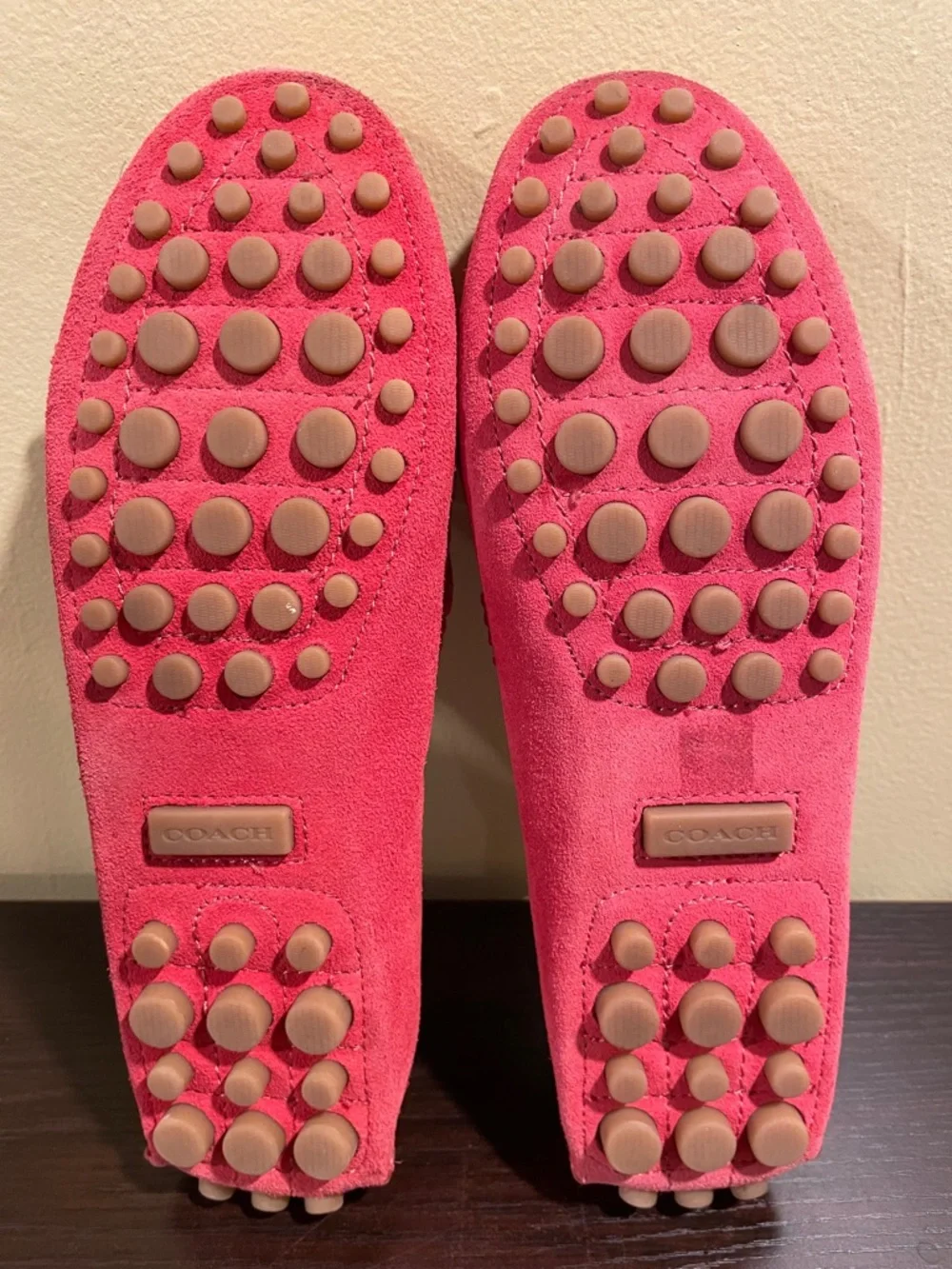 Coach Red Suede Tassel Bow Moccasin Loafers Size 6 - Picture 5 of 5